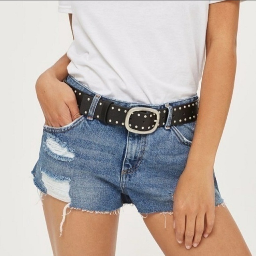 Topshop Cory Distressed Cut-Off Jean Shorts 12